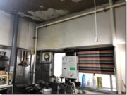 ドアが錆びてボロボロ、天井がポロポロ剥がれ落ちてくる・・市営住宅の改修修繕計画を早めるよう求めました!